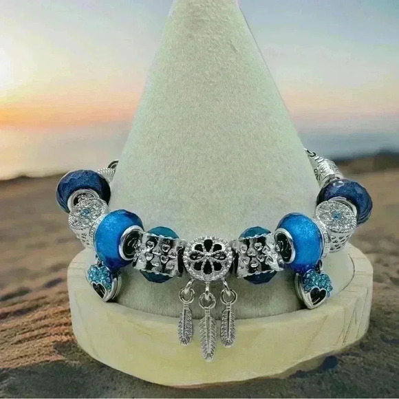 Blue Dreamcatcher Charm Bracelet - Picture 5 of 5